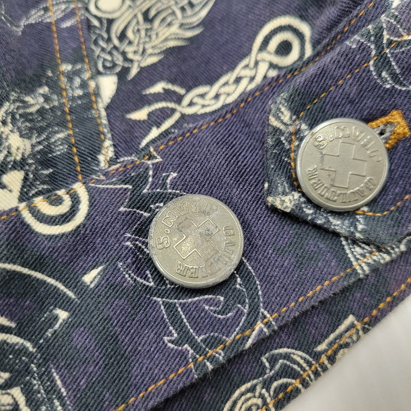 【現状渡し品】【メンズ】 GAULTIER JEAN'S ゴルチェジーンズ TATTOO GRAPHIC PRINT SHORT TRUCKER JACKET タトゥー グラフィック プリント ショート トラッカージャケット 日本製 168-250223-as-16-izu サイズ:48 カラー:ネイビー系 万代Net店