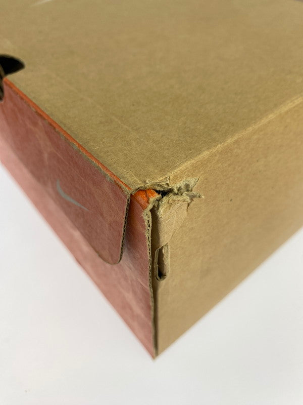 【中古美品】【メンズ】 NIKE ナイキ ZOOM TERMINATOR LOW SYRACUSE2004 310208-481 ズームターミネータ― ロー スニーカー 靴 160-240422-jt-08-min サイズ:US 10 28.0cm カラー:OBSIDIAN/ORENNGE BLAZE-WHITE 万代Net店