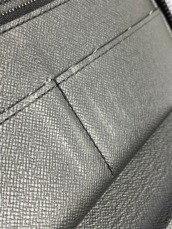 【LIFTる。景品】【中古品】【メンズ】 LOUIS VUITTON ルイ・ヴィトン M30503 CA3154 タイガ ジッピーウォレット ヴェルティカル 財布 179-240720-AS-1-min カラー:ノワール 万代Net店