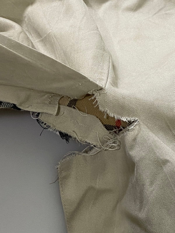 【現状渡し品】【メンズ】 Burberrys バーバリーズ TRENCH COAT トレンチコート アウター 141-240926-yn-27-min カラー:ベージュ系 万代Net店