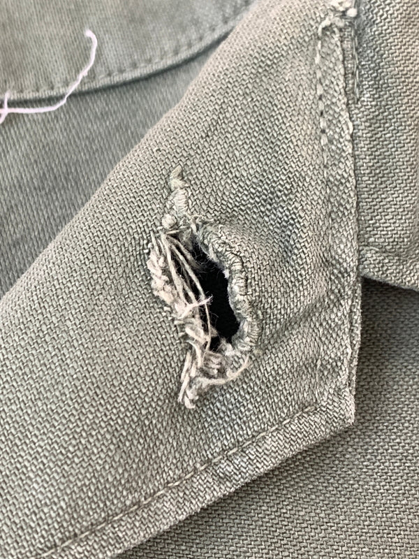 【現状渡し品】【メンズ】 US.ARMY ユーエスアーミー UTILITY SHIRT 8405-782-3017 ユーティリティシャツ メンズ アウター ミリタリー 長袖 146-260510-em-31-min カラー:オリーブグリーン 万代Net店