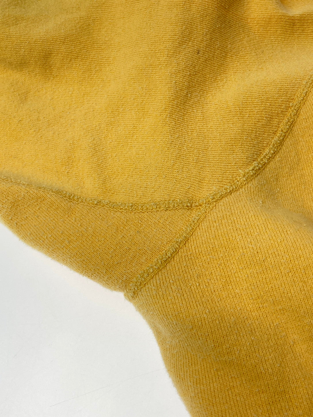 【現状渡し品】【メンズ】 VINTAGE 60'S "UCLA" COLLEGE SWEATSHIRT スウェット トレーナー 146-250415-AS-22-min カラー:イエロー 万代Net店