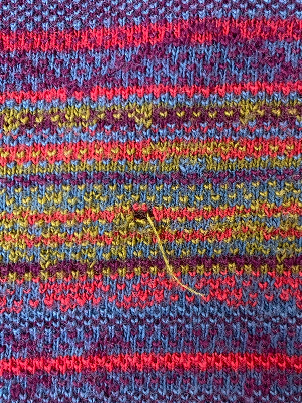 【中古品】【メンズ】 OLD STUSSY オールド ステューシー MULTI COLOR L S TEE 80'S初期 マルチカラー 長そで Tシャツ メンズ トップス 142-250620-em-24-min カラー:マルチカラー(レッド系) 万代Net店