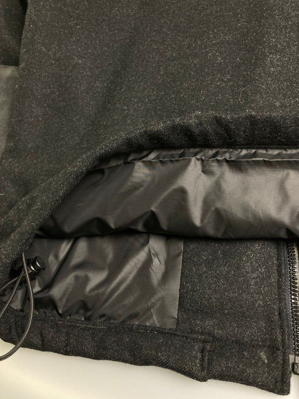 【中古品】【メンズ】 RESONATE GOOD ENOUGH リゾネイトグッドイナフ ZIP-UP STADIUM JACKET RO-0403 ジップアップ スタジアム ジャケット アウター 142-251204-jt-24-min サイズ:M カラー:ブラック 万代Net店