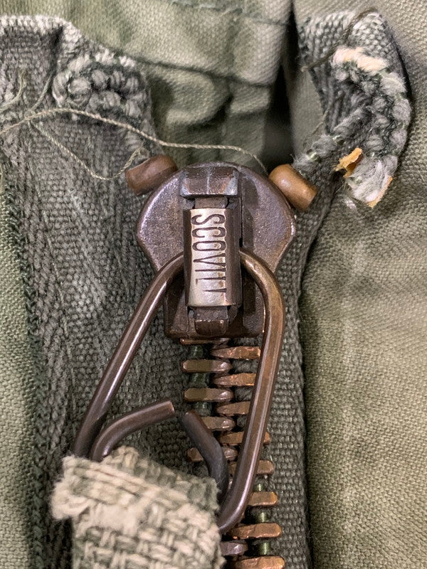 【現状渡し品】【メンズ】 US.MILITARY ユーエスミリタリー M-65 70S SCOVIL ZIP FIELD JACKET フィールドジャケット 146-251220-zi-36-min サイズ:不明 カラー:オリーブグリーン 万代Net店