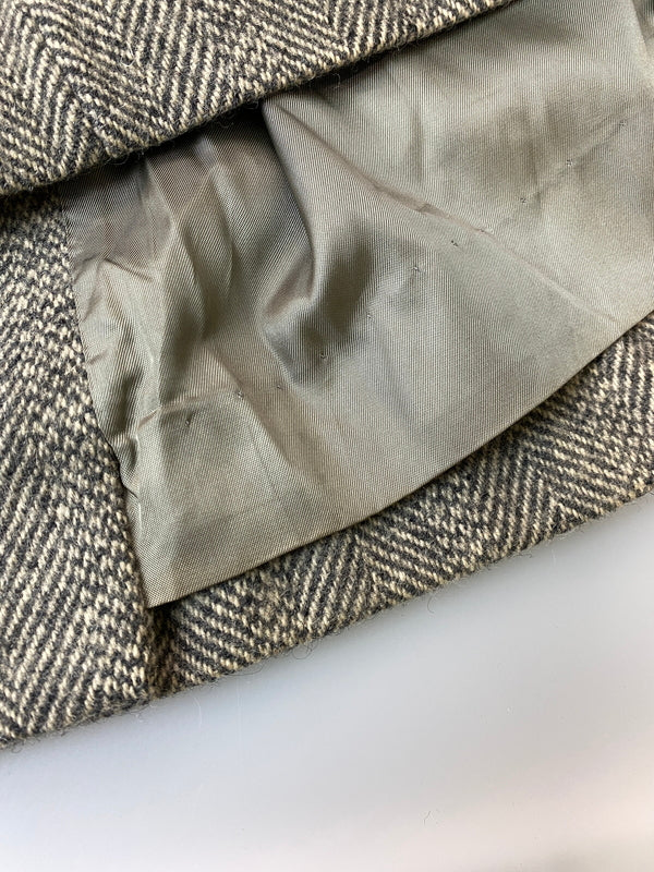【中古品】【メンズ】 J.G.HOOK ジェー ジー フック 80S HERRINGBONE DOUBLE BRESTCOAT ヘリンボーン ダブル ブレスト コート アウター 146-260918-hu-24-min サイズ:サイズ表記不明 カラー:グレー系 万代Net店