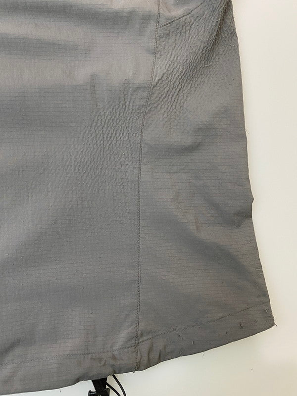 【現状渡し品】【メンズ】 ARC'TERYX アークテリクス 13646-66112 SQUAMISH JACKET スコーミッシュジャケット 144-251227-zi-06-min サイズ:不明 カラー:グレー 万代Net店