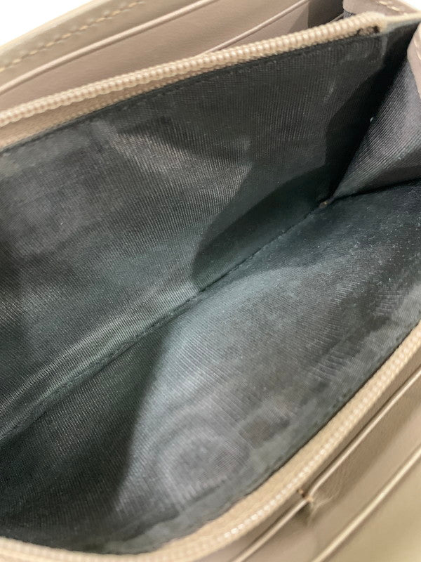 【中古品】【レディース】 グッチ GGマーモント コンチネンタル ウォレット 443436 キルティング レザー 長財布 レディース 181-260303-em-17-min カラー:ベージュ 万代Net店