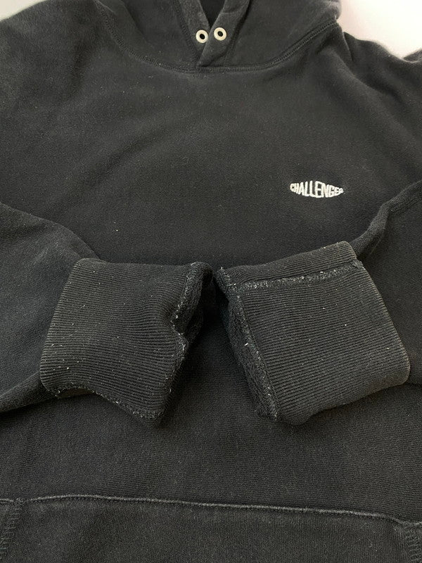 【中古品】【メンズ】 CHALLENGER チャレンジャー LOGO HOODIE ロゴフーディー パーカー 142-260327-SH-01-min サイズ:L カラー:ブラック 万代Net店