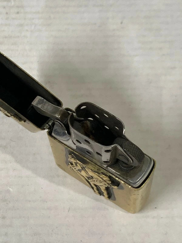 【中古品】【メンズ/レディース】 ZIPPO ジッポ 1998年製 MARLBOROロデオカウボーイ ソリッドブラスオイルライター 喫煙具 206-240205-ab-21-min カラー:ゴールド 万代Net店