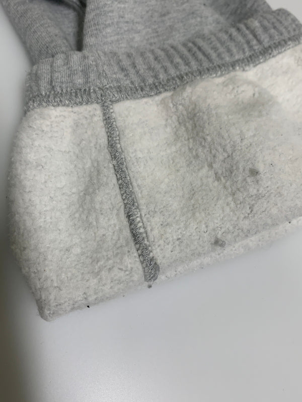 【中古品】【メンズ】 SUPREME シュプリーム RAISED EMBROIDERY SWEATPANT レイズド エンブロイダリー スウェットパンツ 刺繍 ボトムス 149-260622-yn-02-min サイズ:L カラー:グレー 万代Net店