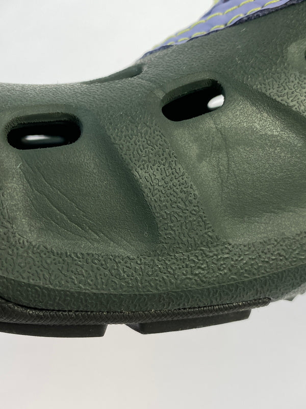 【中古品】【メンズ】 CROCS×MARMOT クロックス マーモット CAPITAL QUICK TRAIL LOW SANDAL メンズ ウィメンズ サンダル 靴 163-260627-hu-06-min サイズ:26cm カラー:ブラック/パープル 万代Net店