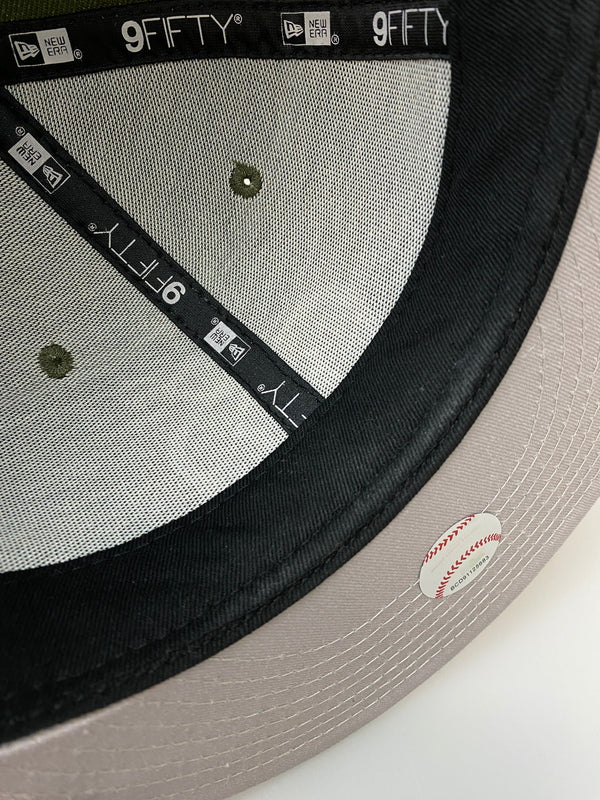 【中古品】 NEW ERA ニューエラ 9FIFTY NEW YORK YANKEES BIG APPLE LOGO CAP ナインフィフティー ニューヨーク ヤンキース ビッグアップル ロゴ キャップ 帽子 185-260728-hu-35-min 万代Net店