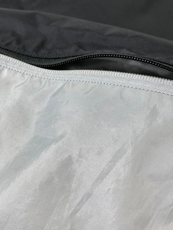 【中古品】【メンズ/レディース】 ARC'TERYX アークテリクス HELIAD 12 TOTE SHOULDER X000006067 ヒリアド 12 トート ショルダー バッグ トートバッグ 軽量 カバン 188-260817-em-03-min カラー:ブラック 万代Net店