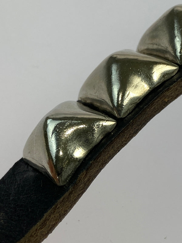 【中古品】【メンズ】 RE.ACT リアクト STUDS BRACE スタッズ ブレス 小物 アクサセリー ブレスレット 192-260827-hu-11-min カラー:シルバー/ブラック 万代Net店