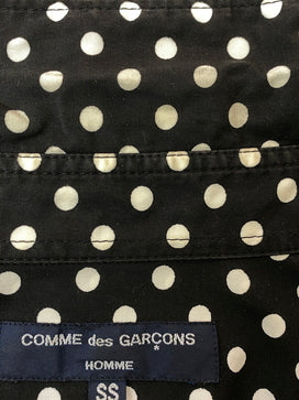 【中古品】【メンズ】 COMME DES GARCONS HOMME コムデギャルソンオム 07SS DOT PLEATS SHIRT HS-B010 ドット プリーツ シャツ 水玉模様 メンズ トップス 長袖シャツ 140-260825-em-49-min サイズ:SS カラー:ブラック/ホワイト(水玉模様) 万代Net店