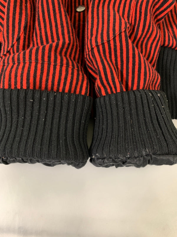 【中古品】【メンズ】 VIVIENNE WESTWOOD MAN ヴィヴィアンウエストウッドマン STRIPE WOOL JACKET ストライプ ウール ジャケット メンズ アウター 羊毛 141-260925-em-20-min サイズ:46 カラー:レッド/ブラック 万代Net店
