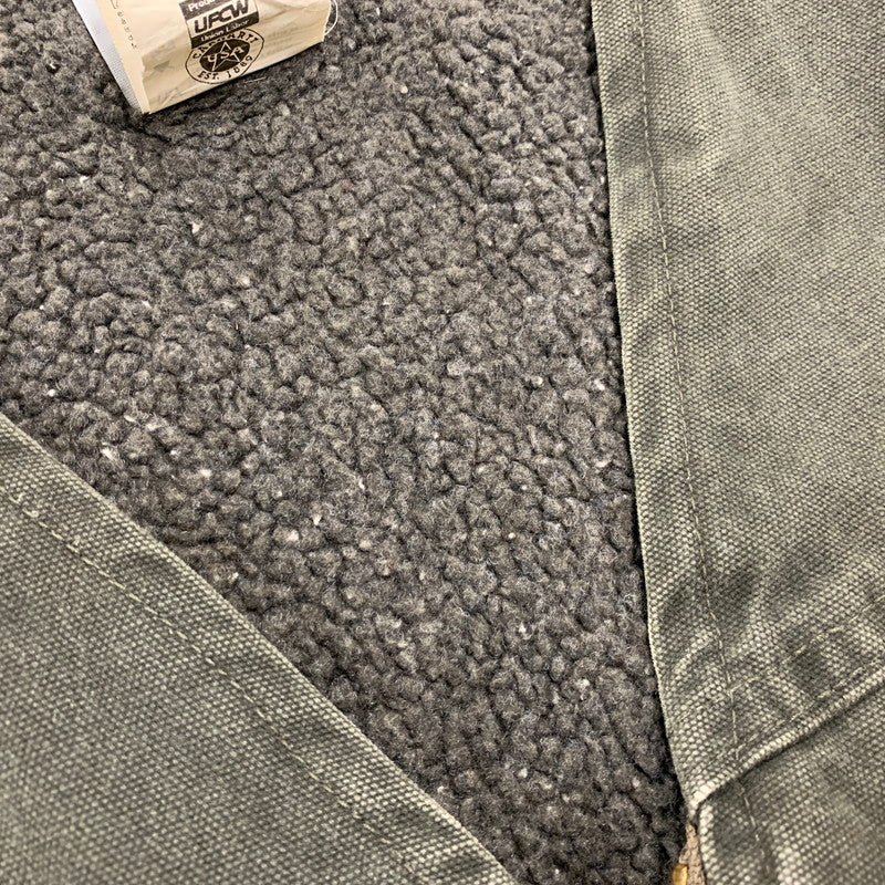 【中古品】【メンズ】 Carhartt カーハート BOA LINER DUCK VEST V13MOS ボア ライナー ダック ベスト USA製 146-250801-as-05-izu サイズ:2XL カラー:グリーン系 万代Net店