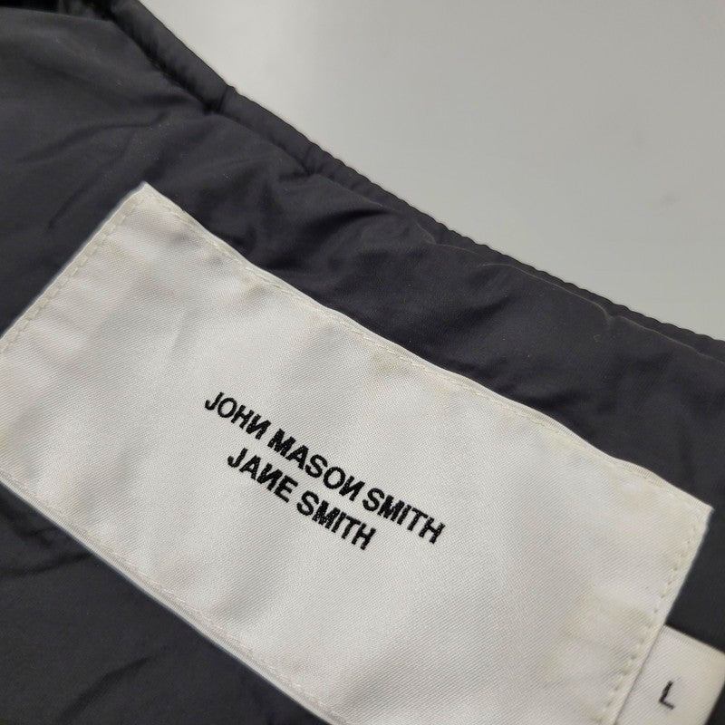 【中古品】【メンズ】 JOHN MASON SMITH ジョン メイソン スミス 23WJK-937S NYLON TAFFETA ARMY QUILT VEST ナイロン ベスト トップス 140-250831-rk-19-izu サイズ:L カラー:ブラック 万代Net店