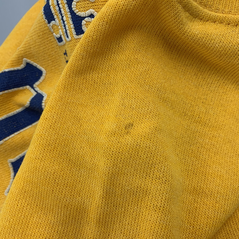 【中古品】【メンズ】 HANES ヘインズ USA製 青タグ CORONA EXTRA コロナ エキストラ SWEATSHIRT スウェットシャツ トップス 長袖 トレーナー 146-250907-ya-01-izu サイズ:L カラー:イエロー 万代Net店