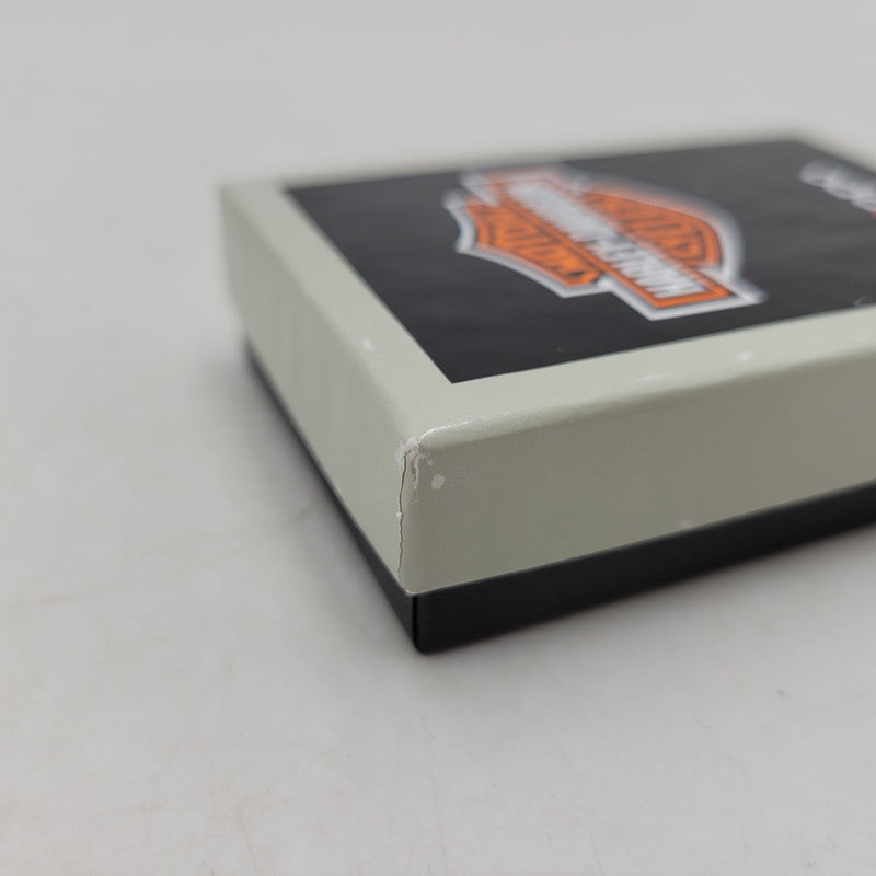 【中古美品】【メンズ/レディース】 ZIPPO×HARLEY-DAVIDSON ジッポ×ハーレーダビッドソン BLACK LIGHT ENGINE DESIGN OIL LIGHTER ブラック ライト エンジン デザイン オイル ライター 喫煙具 206-260102-cs-01-izu カラー:ブラック 万代Net店