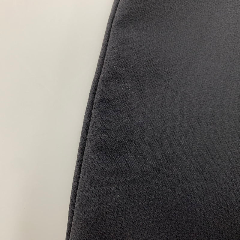 【中古美品】【メンズ】 GRAPHPAPER グラフペーパー GU251-30245 25SS PERTEX EQUILIBRIUM パーテックス イクイリブリウム FRONT YOKE BLOUSON フロントヨークブルゾン アウター 140-251006-ya-04-izu サイズ:2 カラー:BLACK 万代Net店