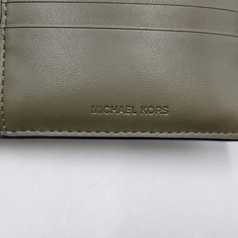 【中古美品】【メンズ/レディース】 Michael Kors マイケルコース COOPER SAFFIANO LEATHER BILLFOLD WALLET WITH PASS CASE 36S5LCOF2U レザー ビルフォールド ウォレット パスケース 財布 201-251027-as-28-izu カラー:オリーブ 万代Net店