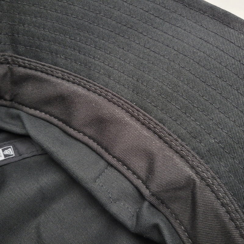 【中古品】【メンズ/レディース】 Sacai サカイ × MARK GONZALES マークゴンザレス × NEWERA ニューエラ ONE LOVE HAT ハット 帽子 185-251027-as-03-izu サイズ:M/L カラー:ブラック 万代Net店