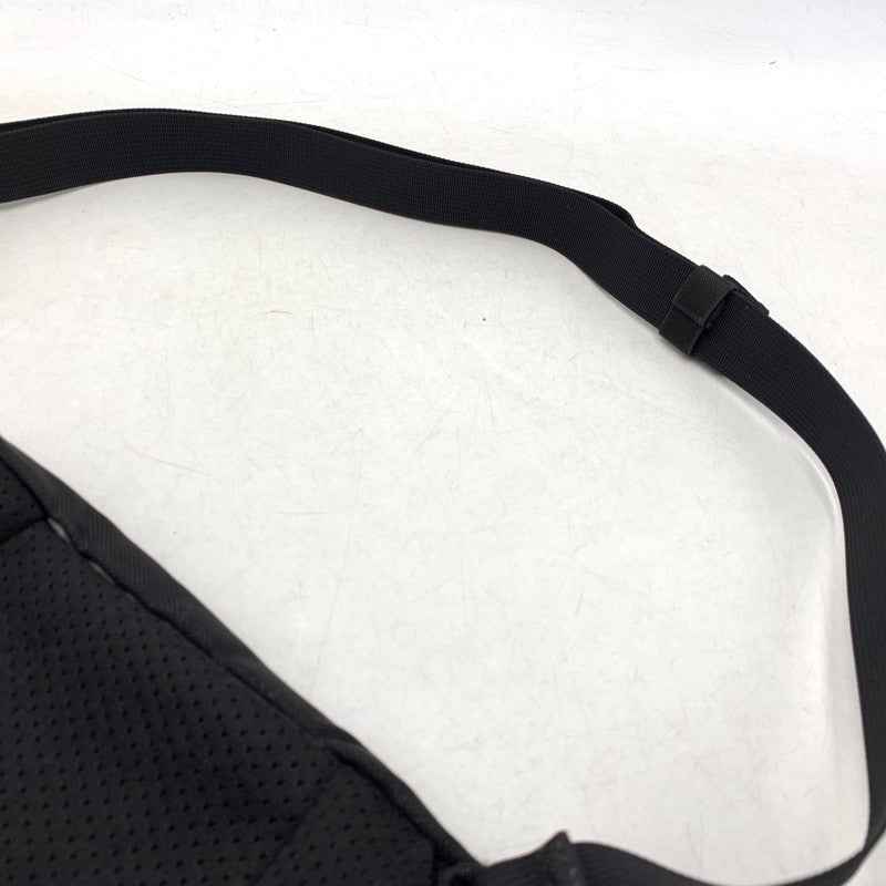 【中古品】【メンズ/レディース】 ARC'TERYX アークテリクス MAKAマカ 1 WAIST PACK ウエストパック カバン 鞄 188-251113-ya-05-izu カラー:BLACK 万代Net店