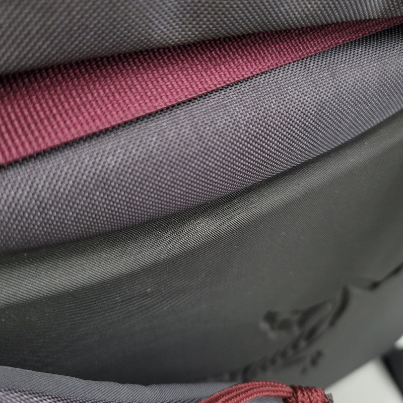 【中古品】【メンズ/レディース】 ARC'TERYX アークテリクス 09T-1018106 6430 MISTRAL ミストラル 16 MESSENGER BAG メッセンジャー バッグ カバン 鞄 188-251215-ya-17-izu カラー:チャコール 万代Net店