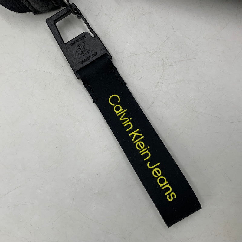 【中古品】【メンズ/レディース】 CALVIN KLEIN JEANS カルバン クライン ジーンズ RUBBER LOGO SHOULDER BAG ラバー ロゴ ショルダー バッグ カバン 鞄 188-260113-cs-16-izu カラー:ブラック 万代Net店