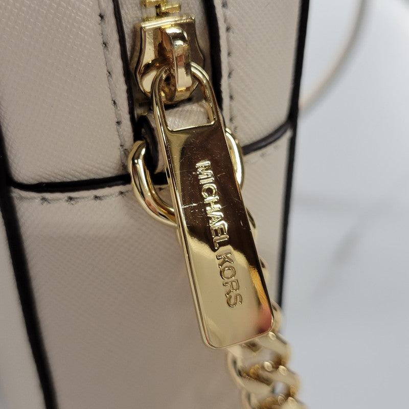 【中古品】【レディース】 JET SET LG EW CROSSBODY 35T8GTTC9L ジェット セット クロスボディ ショルダーバッグ カバン 鞄 188-260420-as-08-izu カラー:クリーム系 万代Net店