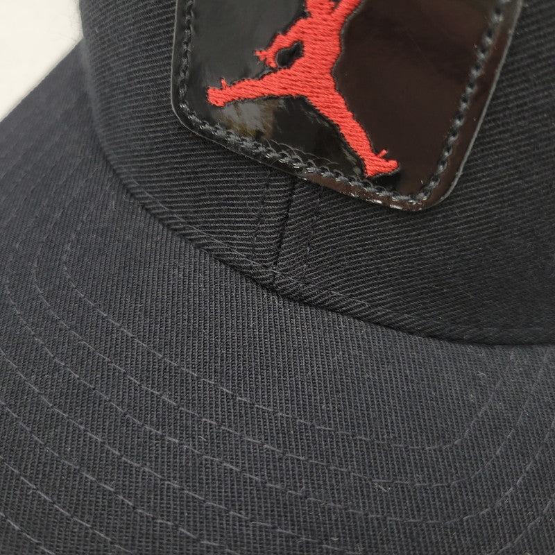 【中古品】【メンズ/レディース】 AIR JORDAN 11 CAP 562915 エアジョーダン11 キャップ 台湾製 帽子 185-260419-as-05-izu サイズ:ONE SIZE カラー:ブラック 万代Net店