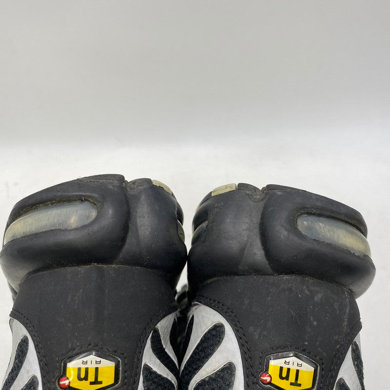 【現状渡し品】【メンズ】 NIKE ナイキ HQ3029-001 AIR MAX PLUS エア マックス プラス スニーカー シューズ 靴 160-261024-ya-10-izu サイズ:27.5cm カラー:BLACK REFLECTIVE SILVER 万代Net店