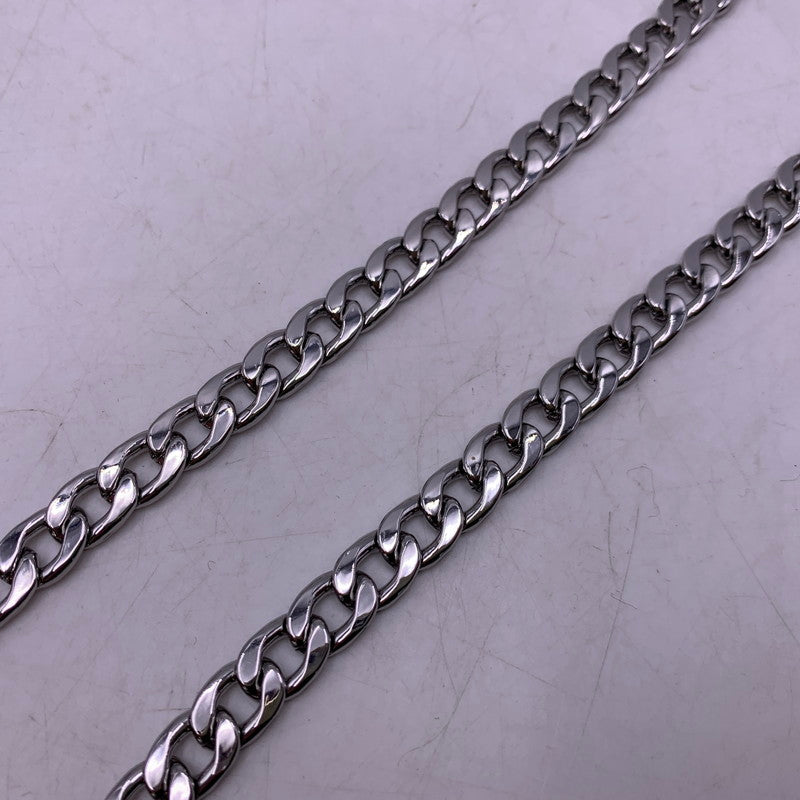【中古美品】【レディース】 ARMANI EXCHANGE アルマーニエクスチェンジ QUILTING CHAIN WALLET キルティング チェーン ウォレット 財布 200-261030-cs-03-izu カラー:ブラック 万代Net店