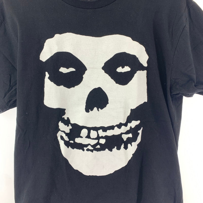 【中古品】【メンズ】 MISFITS 半袖Tシャツ ミスフィッツ 145-250322-st-03-fuz サイズ:不明 カラー:ブラック 万代Net店