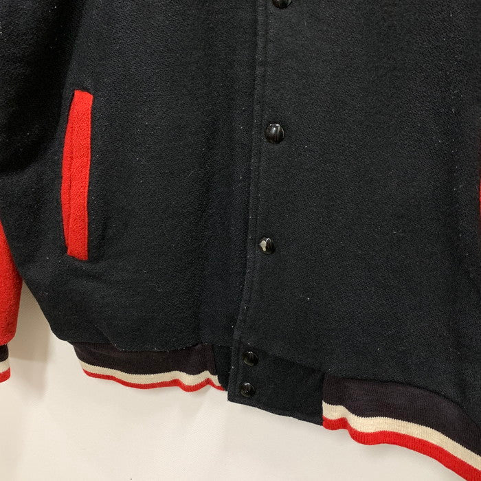 【中古品】【メンズ】 AUBURN SPORTWAR スタジャン アワードジャケット スタジアムジャケット アウター ブランド 古着 145-250420-gm-28-fuz サイズ:表記無し カラー:ブラック レッド 万代Net店