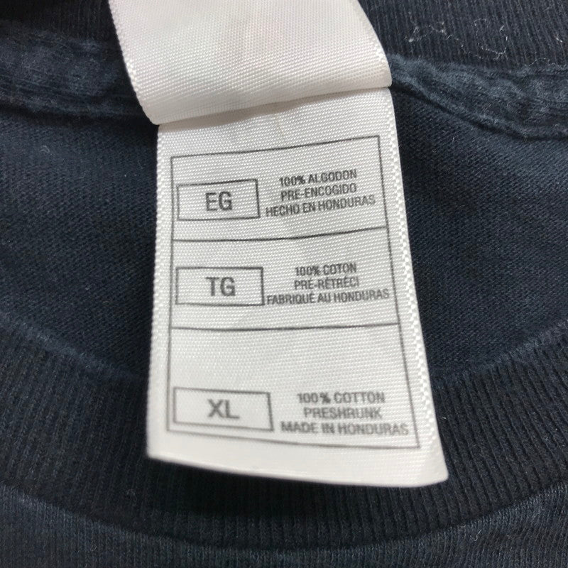 【中古品】【メンズ】 FRUIT OF THE LOOM フルーツ・オブ・ザ・ルーム DELTA "MADE IN USA" PRINCE "MUSICOLOGY TOUR" プリンス ツアー Tシャツ 半袖 古着 145-250702-mh-07-fuz サイズ:XL カラー:ブラック 万代Net店