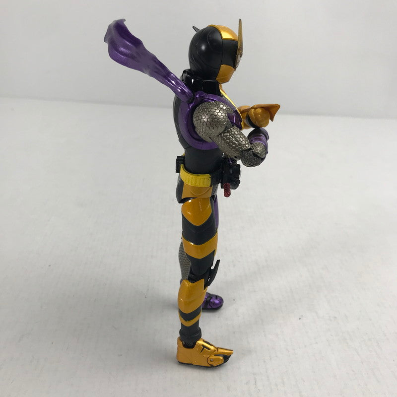 【中古品】 S.H.Figuarts エス・エイチ・フィギュアーツ 仮面ライダービルド ニンニンコミックフォーム 042-260215-ks-75-fuzh 万代Net店
