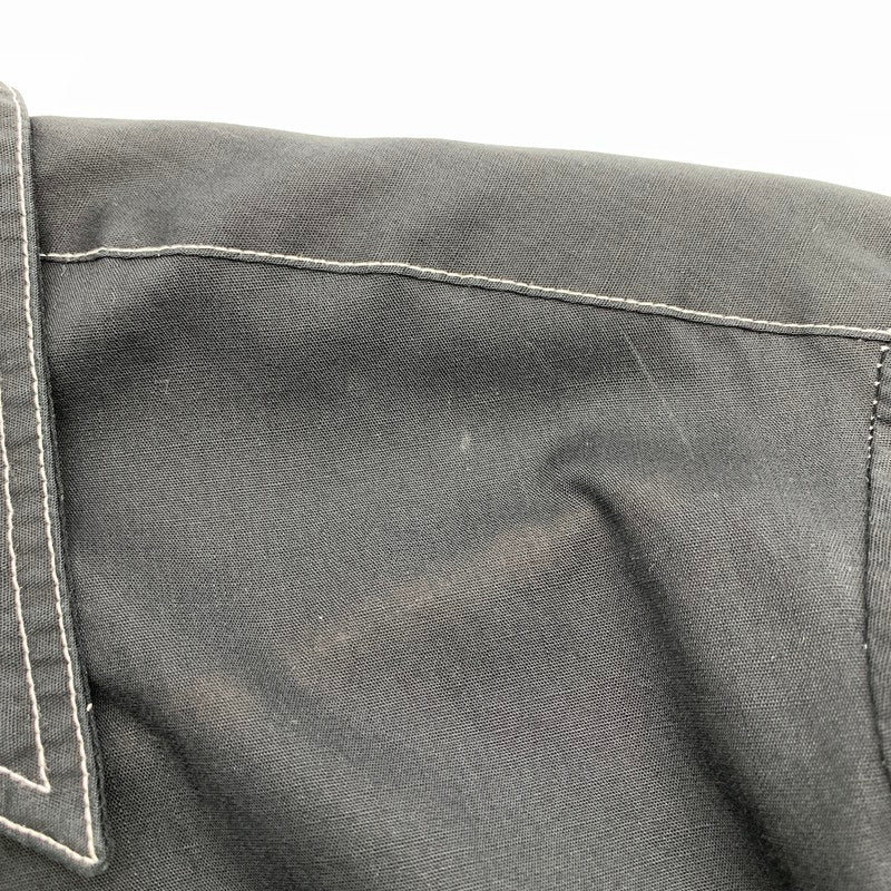 【中古品】【メンズ】 長袖シャツ シンプル ベーシック Tapered Fit BLACK SIZE:M ※汚れあり 145-260912-io-21-fuzh カラー:ブラック 万代Net店