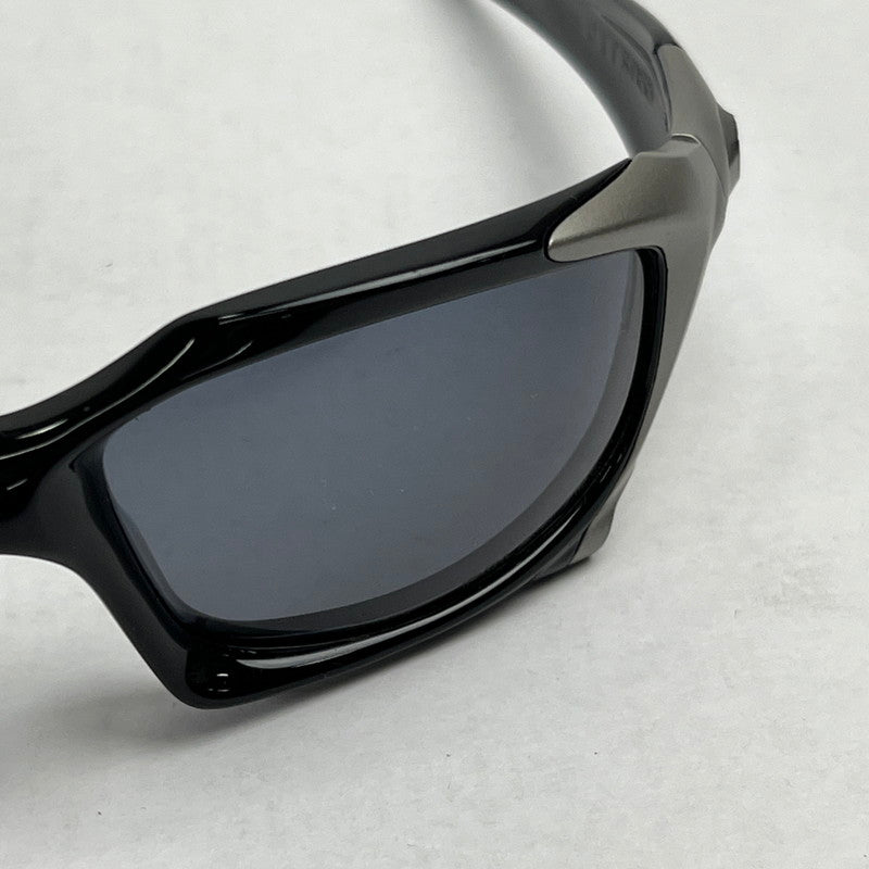 【中古品】【メンズ】 OAKLEY オークリー 03-304 PITBOSS SUNGLASSES カラーBLACK ガンメタ ケースZIP破損あり サングラス 203-260809-ky-10-fuz 万代Net店