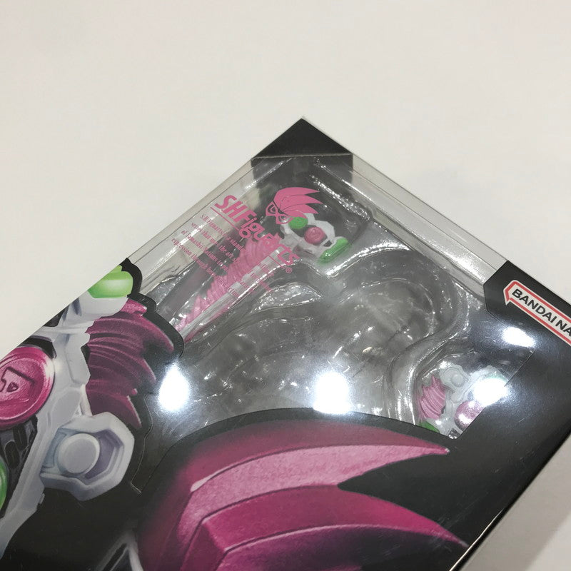 【中古品】 完備品 S.H.Figuarts 仮面ライダーエグゼイド アクションゲーマーレベル2 平成ジェネレーションズエディション フィギュア ※スタンドは付属しません 042-261005-io-22-fuzh 万代Net店