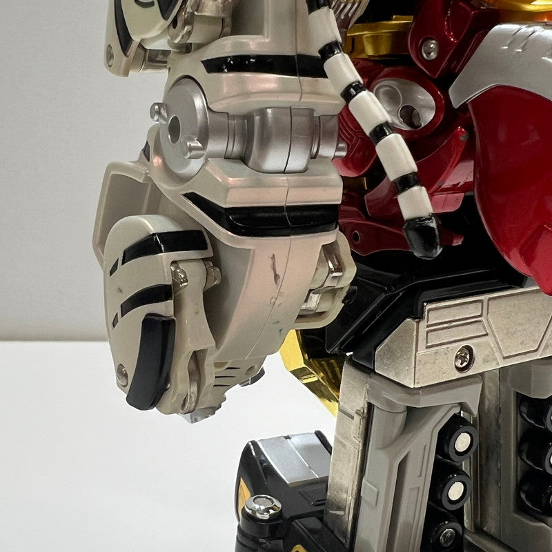 【中古品】 DX超合金 百獣合体ガオキング 戦隊ヒーロー 戦隊ロボット 当時もの 本体のみ 044-261002-ky-02-fuzh 万代Net店