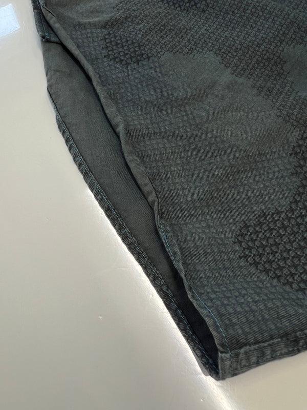 【中古品】【メンズ】 GUCCI グッチ 189474 Z3219 BUTTON LS SHIRT 長袖シャツ ロングスリーブ 141-261002-AS-56-hon サイズ:38/15 カラー:ネイビー 万代Net店