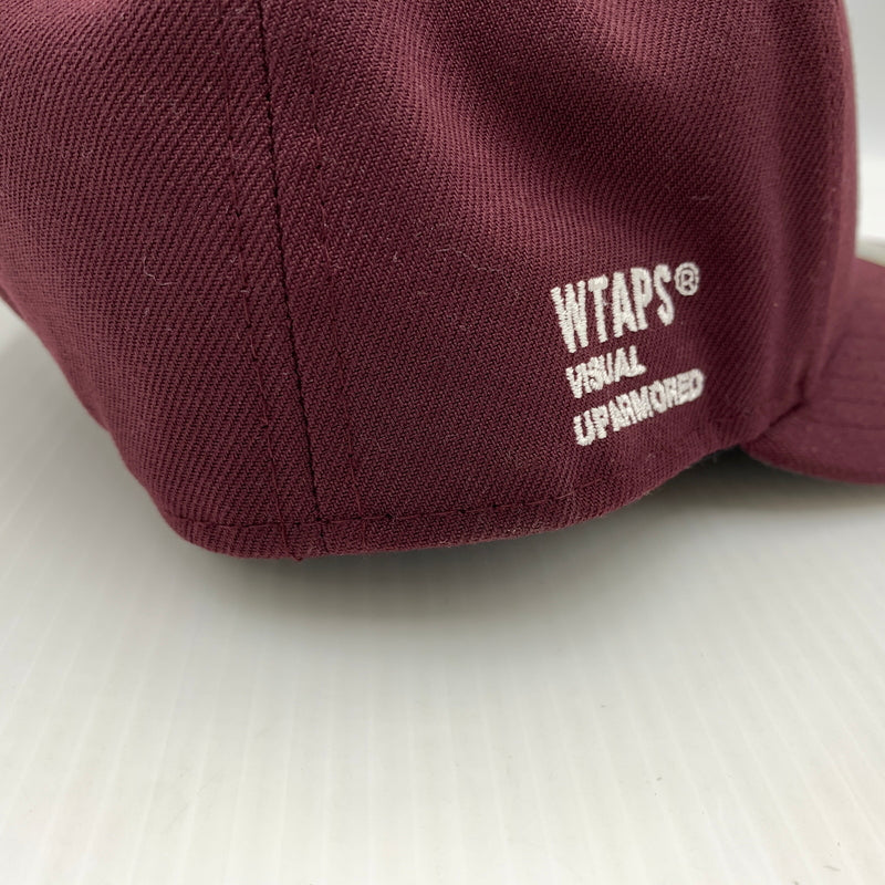 【中古品】【メンズ】 WTAPS ダブルタップス × NEW ERA ニューエラ 別注コラボ 59FIFTY LOW PROFILE CAP POLY TWILL 242NENED-HT02 ロー プロファイル キャップ 帽子 185-260730-yo-13-tei サイズ:7 3/8 カラー:マルーン 万代Net店