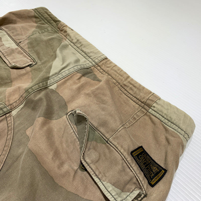 【中古品】【メンズ】 NEIGHBORHOOD ネイバーフッド SHORT CARGO PANTS ショートカーゴパンツ ボトムス カモ 153-260716-ko-18-tei サイズ:M カラー:迷彩 万代Net店