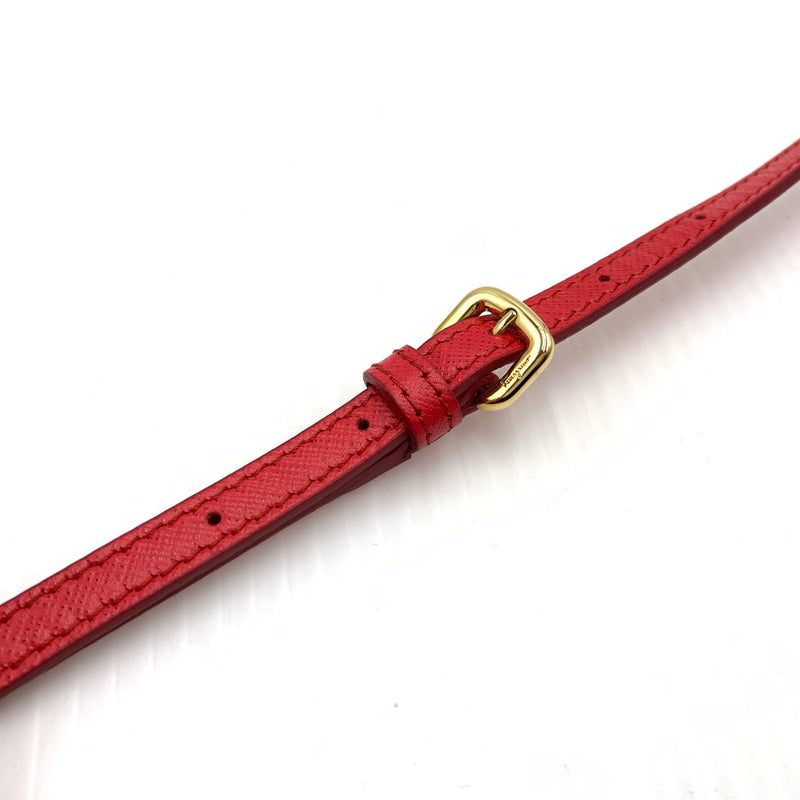 【中古品】【レディース】 Salvatore Ferragamo サルヴァトーレ・フェラガモ AB-21G191 ヴァラリボン 2WAYチェーンバッグ カバン ショルダーバッグ ハンドバッグ 188-260721-ko-03-tei カラー:レッド 万代Net店
