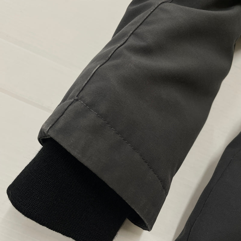 【現状渡し品】【メンズ】 CANADA GOOSE カナダグース VICTORIA PARKA 3037LA ヴィクトリア パーカー アウター 141-261009-sa-06-teih サイズ:XS カラー:グレー 万代Net店