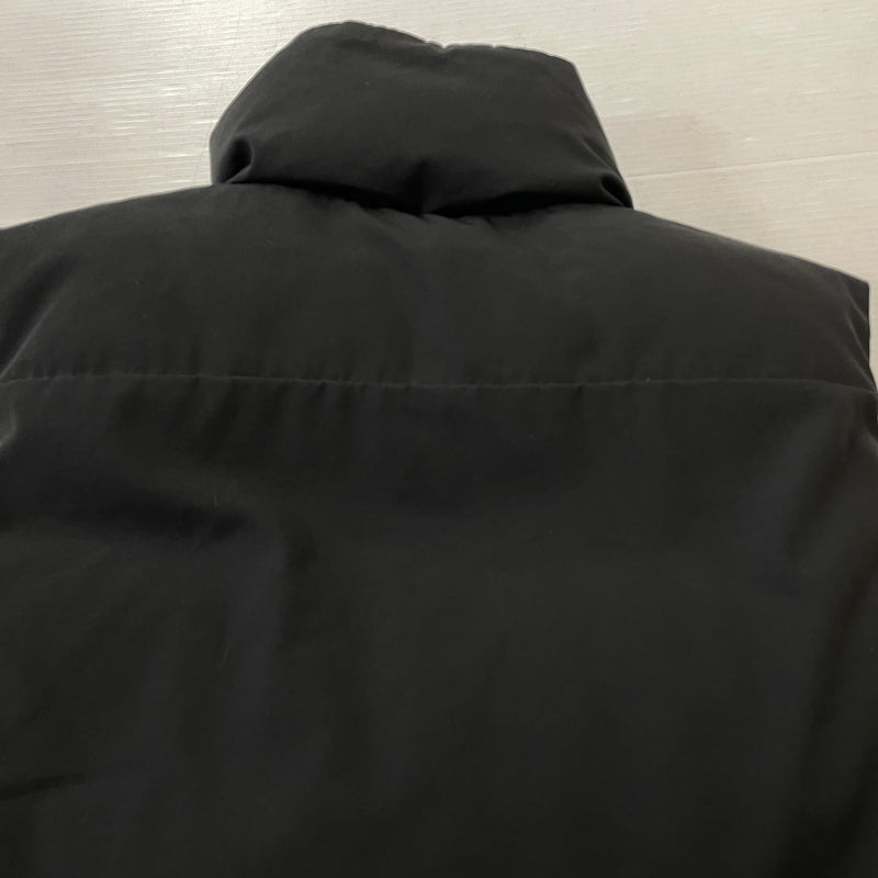 【中古品】【メンズ】 CANADA GOOSE カナダグース × DOWN VEST MENGAPP323WIN ダウン ベスト アウター 141-261011-sa-16-fuzh サイズ:M カラー:ブラック 万代Net店