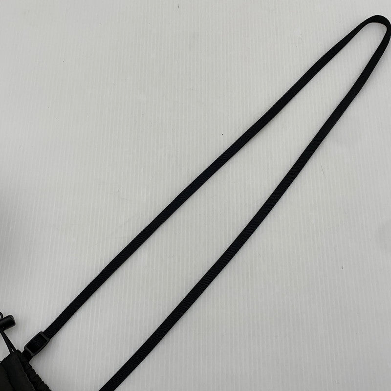 【中古品】【メンズ】 Supreme シュプリーム 22AW PUFFER NECK POUCH パファー ネック ポーチ カバン キルティング 188-261016-ko-14-teih カラー:ブラック 万代Net店
